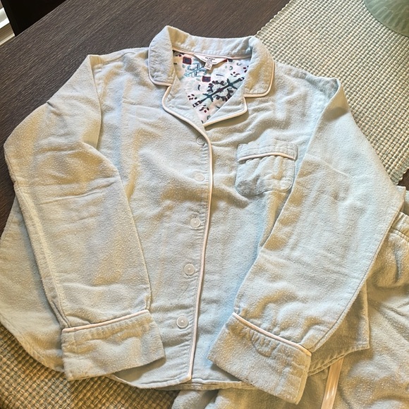 Women’s Flannel 2Piece PJs - Picture 2 of 6